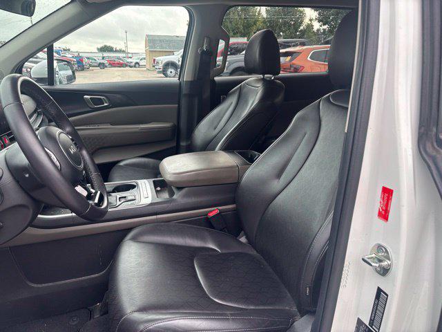 2025 Kia Carnival MPV LXS