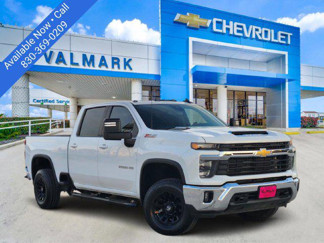 2024 Chevrolet Silverado 2500HD 4WD Crew Cab Standard Bed LT for sale in New Braunfels, TX