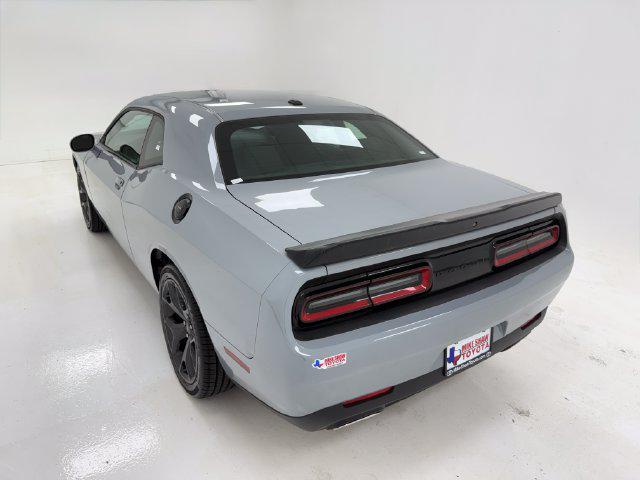 2020 Dodge Challenger SXT