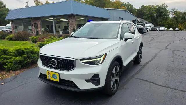 2024 Volvo XC40 B5 Plus Bright Theme for sale in Spofford, NH