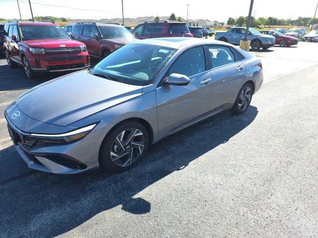 2025 Hyundai Elantra SEL Convenience for sale in Fond du Lac, WI