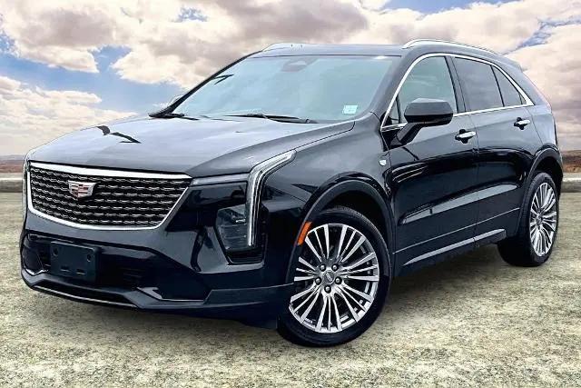 2024 Cadillac XT4 AWD Premium Luxury