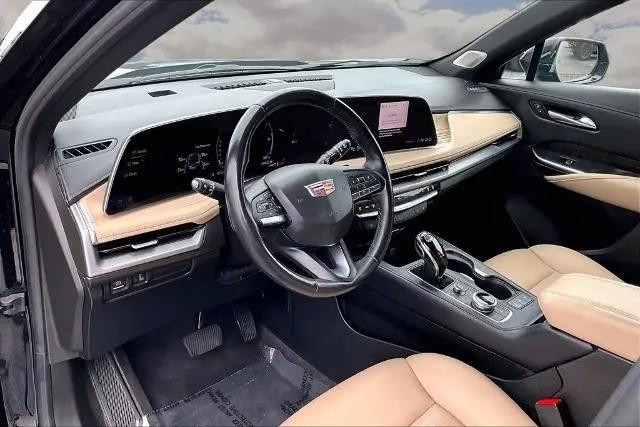2024 Cadillac XT4 AWD Premium Luxury