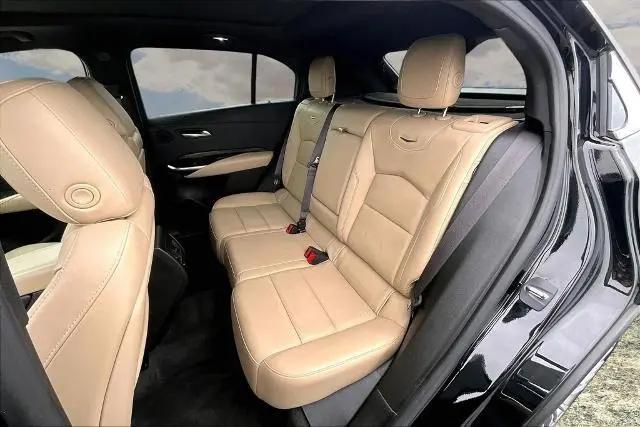 2024 Cadillac XT4 AWD Premium Luxury