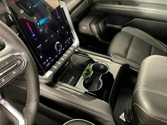 2025 GMC Yukon 4WD Elevation