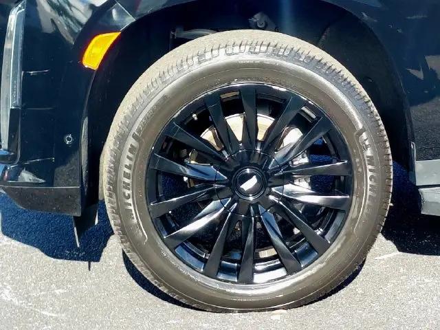 2022 Cadillac Escalade 2WD Premium Luxury