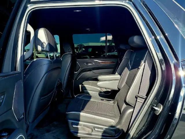 2022 Cadillac Escalade 2WD Premium Luxury
