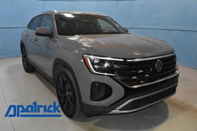 2026 Volkswagen Atlas Cross Sport SE with Technology for sale in Evansville, IN
