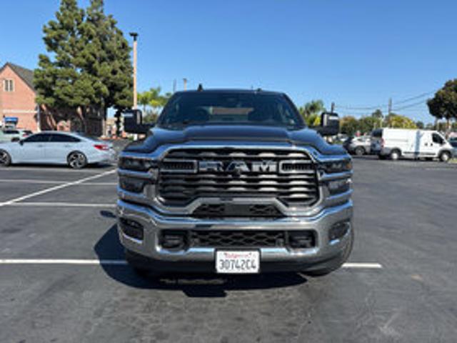 2026 Ram 2500 Big Horn Crew Cab 4x4 64 Box