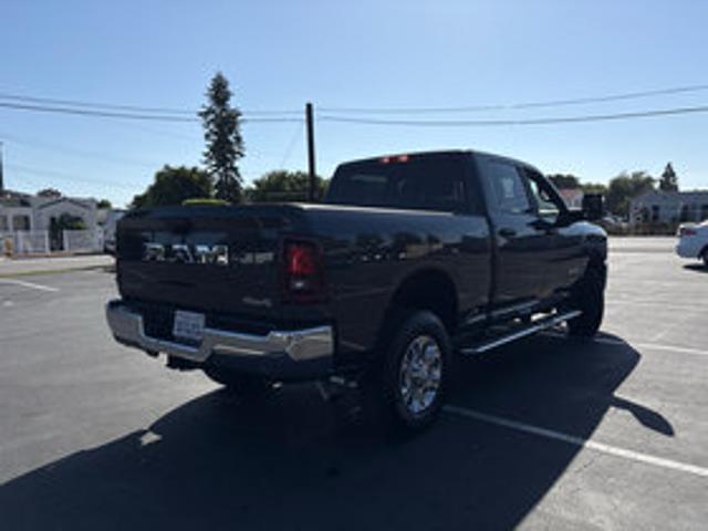 2026 Ram 2500 Big Horn Crew Cab 4x4 64 Box