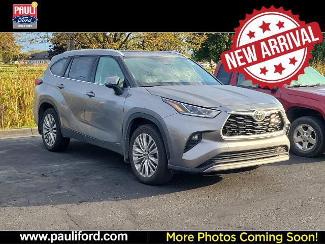 2025 Toyota Highlander Hybrid Platinum for sale in Saint Johns, MI