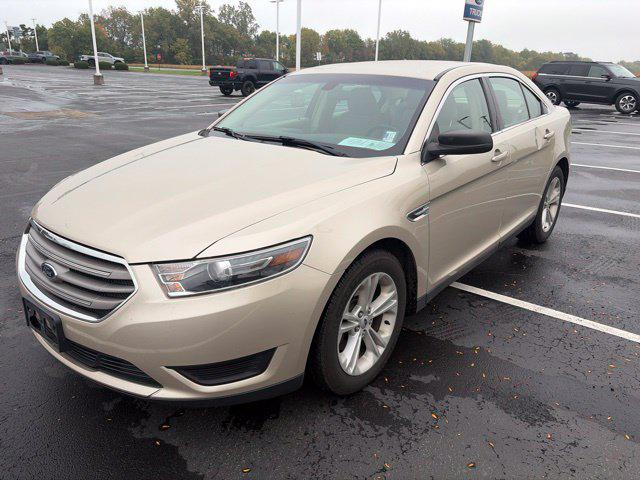 2017 Ford Taurus SE