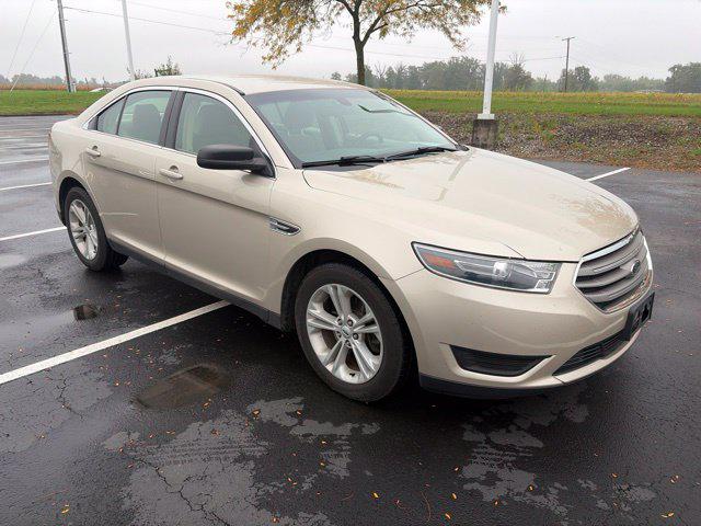 2017 Ford Taurus SE