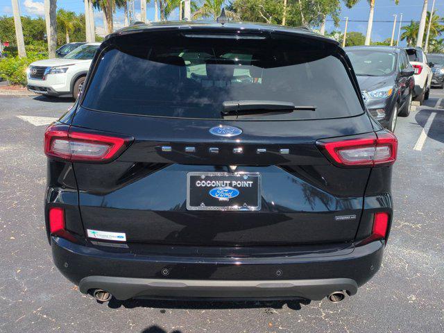 2024 Ford Escape ST-Line Select