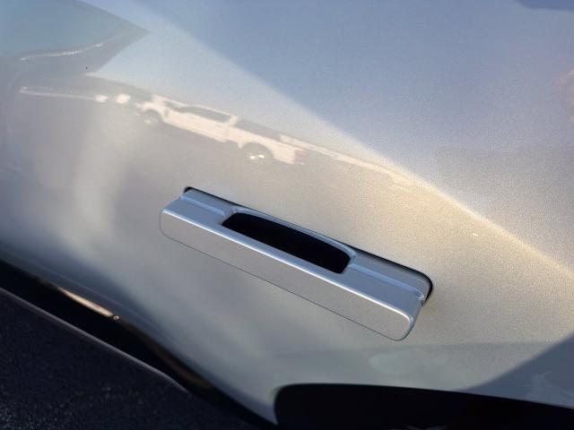 2024 Kia EV9 Land