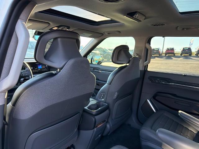 2024 Kia EV9 Land