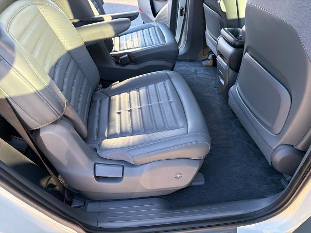 2024 Kia EV9 Land