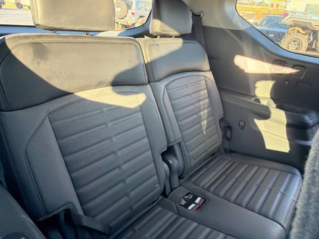 2024 Kia EV9 Land