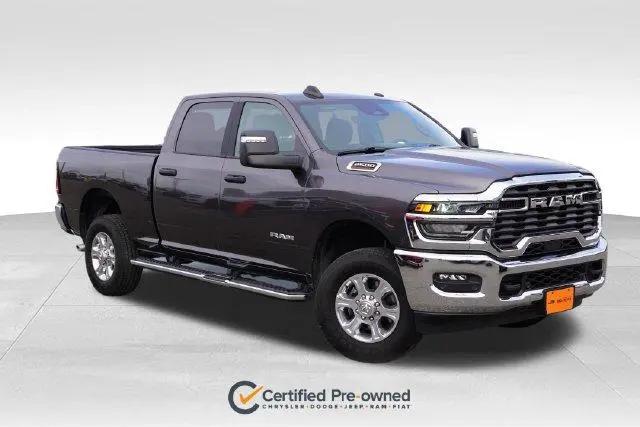 2026 Ram 2500 Big Horn Crew Cab 4x4 64 Box for sale in Roseville, MN