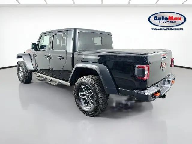 2024 Jeep Gladiator Sport