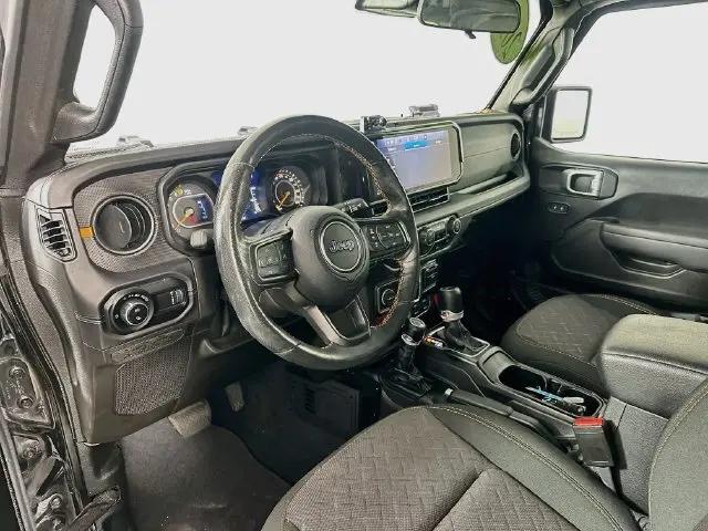 2024 Jeep Gladiator Sport