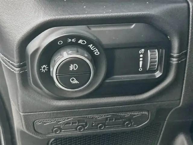 2024 Jeep Gladiator Sport
