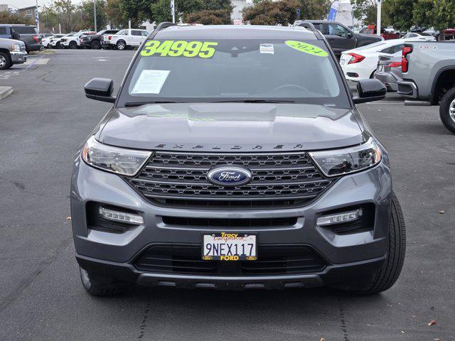 2024 Ford Explorer XLT