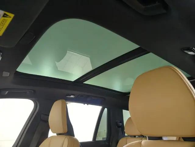 2024 Volvo XC90 B6 Ultimate Bright Theme 7-Seater