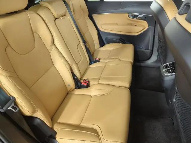 2024 Volvo XC90 B6 Ultimate Bright Theme 7-Seater