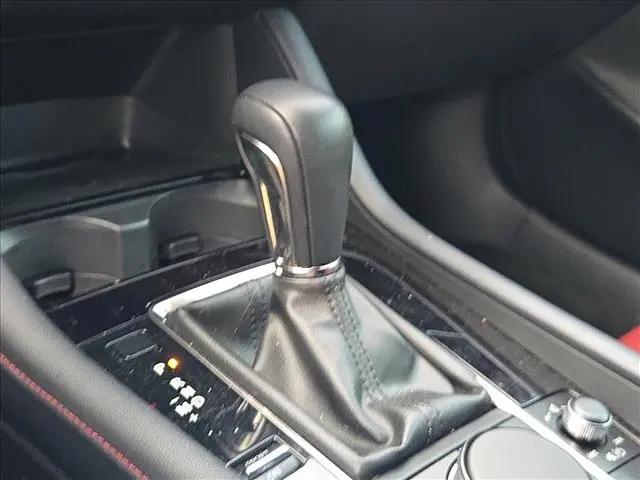 2025 Mazda Mazda3 2.5 S Carbon Edition