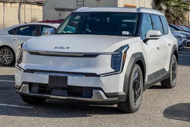 2026 Kia EV9 Wind