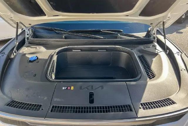 2026 Kia EV9 Wind