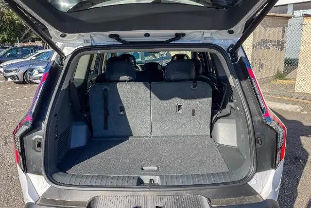 2026 Kia EV9 Wind