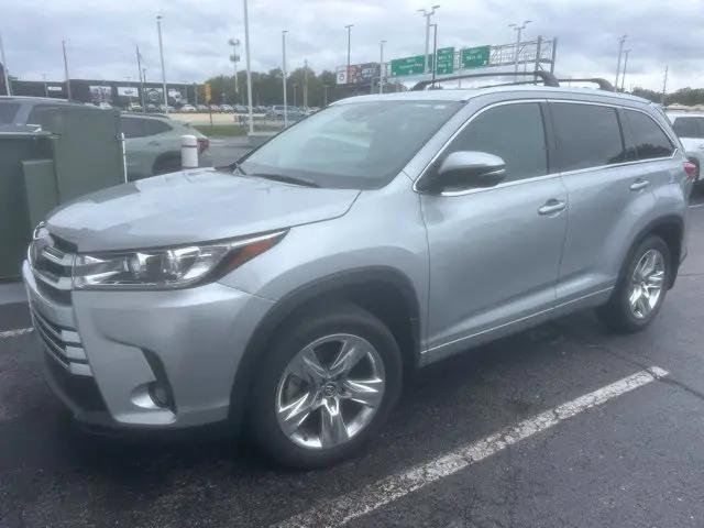 2017 Toyota Highlander Limited for sale in Indianapolis, IN