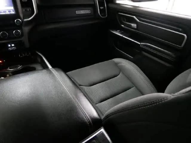 2019 Ram 1500 Big Horn/Lone Star Crew Cab 4x4 57 Box