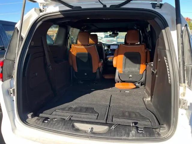 2025 Chrysler Pacifica Hybrid Pinnacle