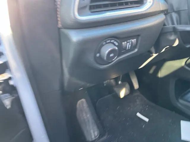 2025 Chrysler Pacifica Hybrid Pinnacle