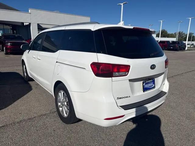 2016 Kia Sedona LX