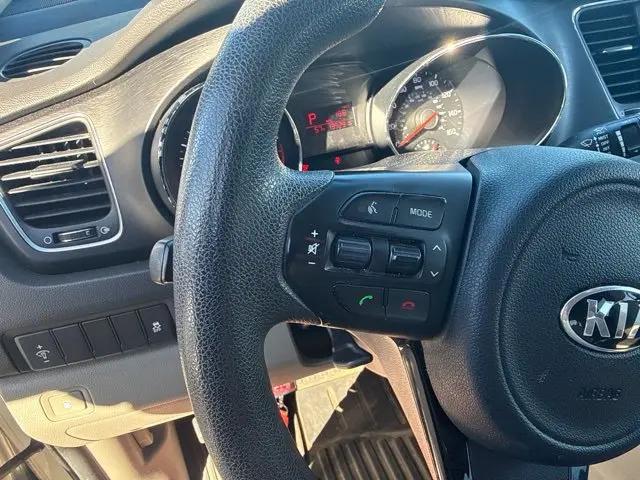 2016 Kia Sedona LX