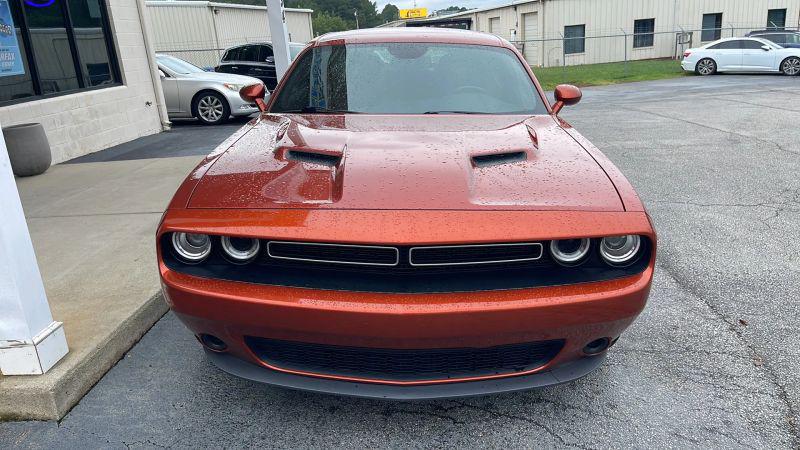 2021 Dodge Challenger SXT