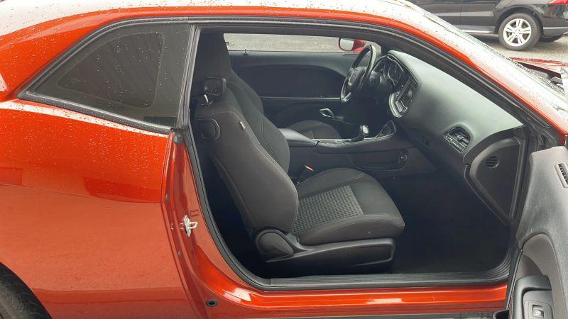 2021 Dodge Challenger SXT