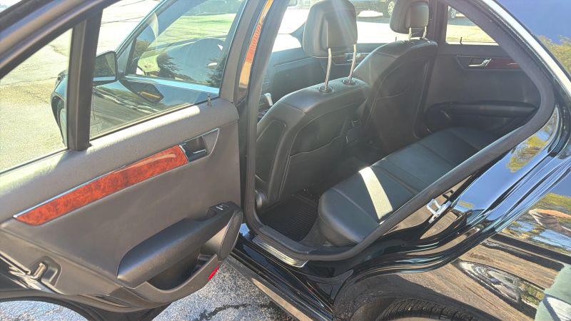 2011 Mercedes-Benz C-CLASS C 300 Sport 4MATIC