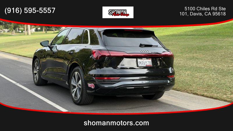 2024 Audi e-tron Premium Plus quattro