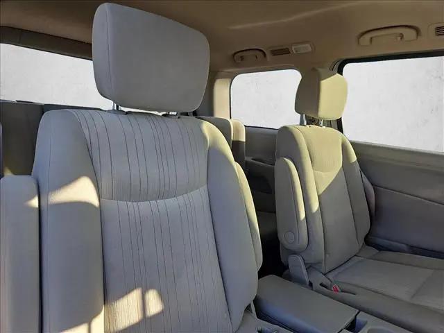 2014 Nissan Quest SV