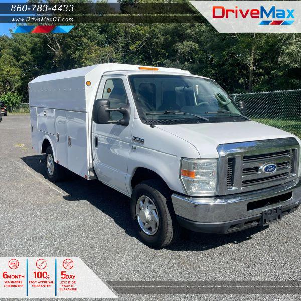 2015 Ford E-350 Cutaway Base for sale in Manchester, CT