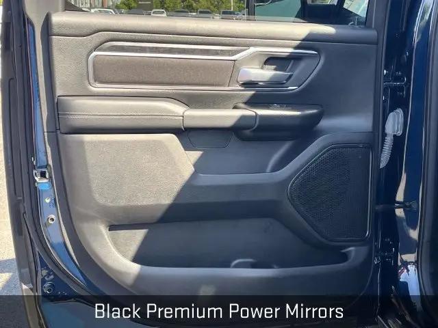 2024 Ram 1500 Big Horn Crew Cab 4x4 57 Box