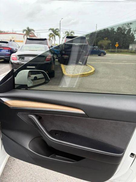 2021 Tesla Model 3 Standard Range Plus Rear-Wheel Drive
