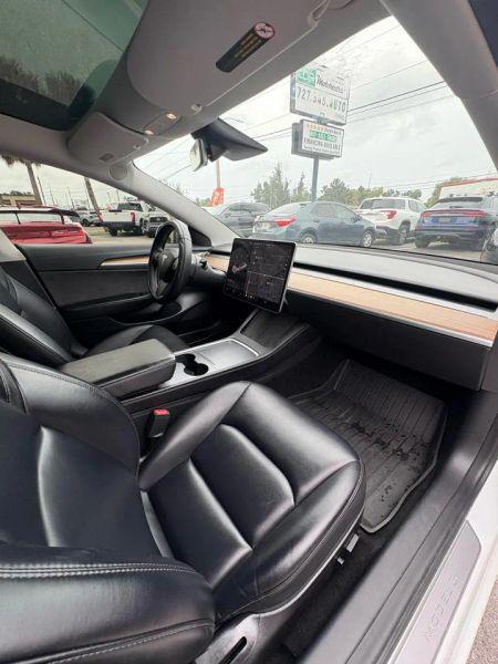 2021 Tesla Model 3 Standard Range Plus Rear-Wheel Drive