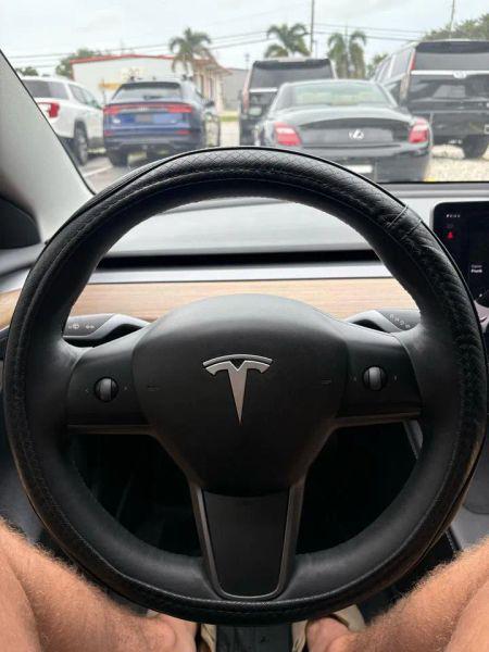 2021 Tesla Model 3 Standard Range Plus Rear-Wheel Drive