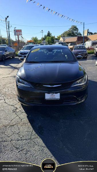 2015 Chrysler 200 S